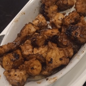 Pulpo a la brasas