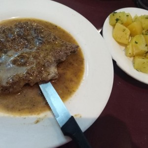 Carne a la Pimienta