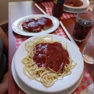 Pastas - Spaguetti con Lomo