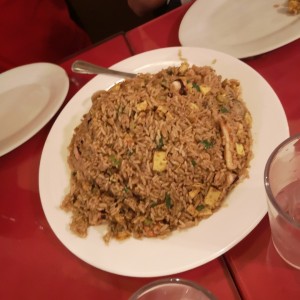 arroz chaufa de mariscos 