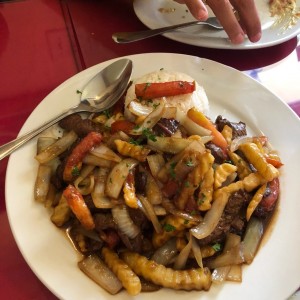 lomo saltado