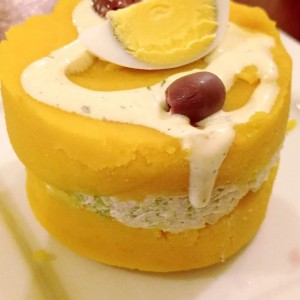 Causa de pollo 