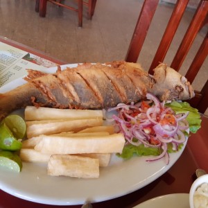 Pescado frito