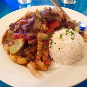 lomito saltado 