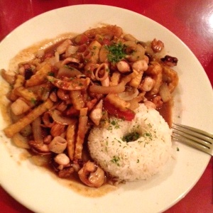 saltado de marisco