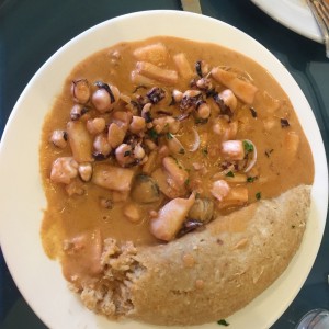 tacutacu de mariscos