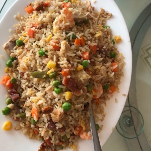 Arroz de combinacion. 