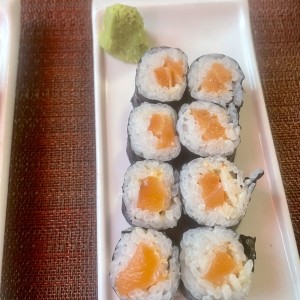 Segun ellos eso er spicy sakemaki 