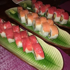 Spicy tuna & Salmon lovers