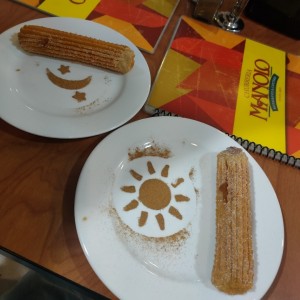 churro relleno de dulce de leche 