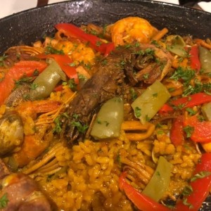 paella de mariscos