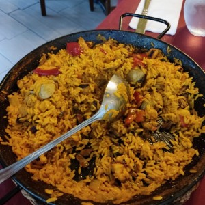 paella de mariscos 