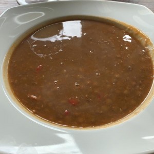 sopa de lentejas