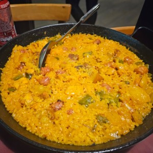 Paella valenciana