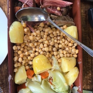 cocido de garbanzo