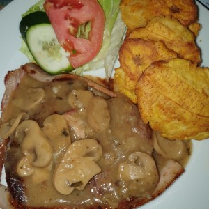 filet mignon con patacones