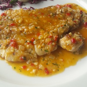 Corvina al ajillo