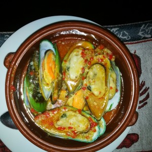 Mejillones al ajillo