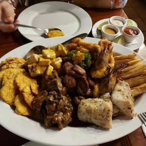 Bandeja Tierra y Mar