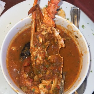 Cazuela de Mariscos y Langosta