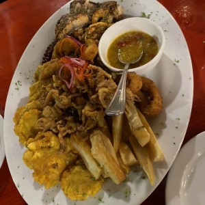 Bandeja de Mariscos