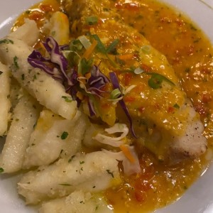 Filete de Corvina al Ajillo