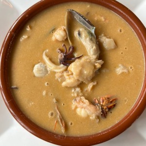 Cazuela de mariscos 