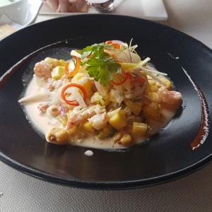 ceviche con camarones