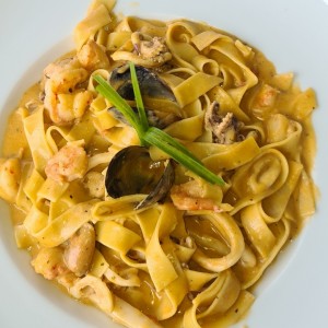 Pasta con Mariscos