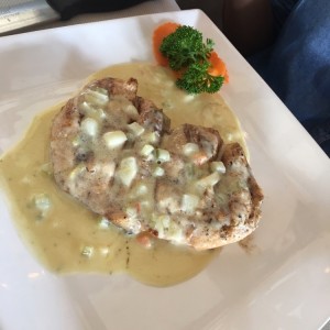 Pollo con salsa de Blue cheese