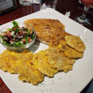 Filete de pescado al ajillo 