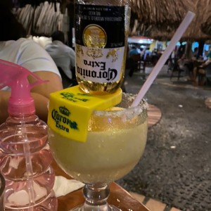 Margarita coronita de Maracuya