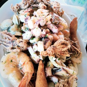 Mixto de Mariscos al ajillo