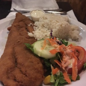 Filete de pescado apanado