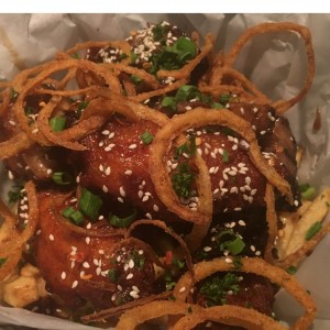 bucket of ribs and wings 