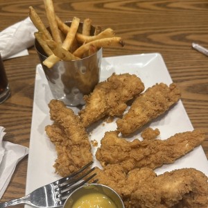 Fridays Favorites - CRISPY CHICKEN FINGERS