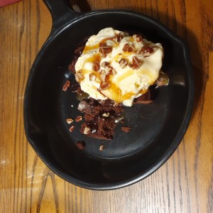 Brownie con Helado 