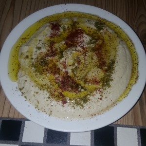 hummus