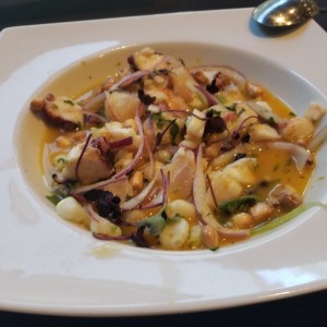 Ceviche mixto ZK