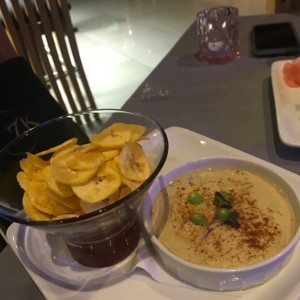 Piqueos - Hummus de edamame