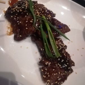 Platos fuertes - ZK Mongolian beef