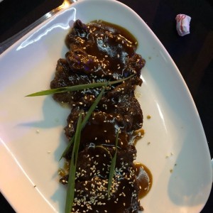 Platos fuertes - ZK Mongolian beef