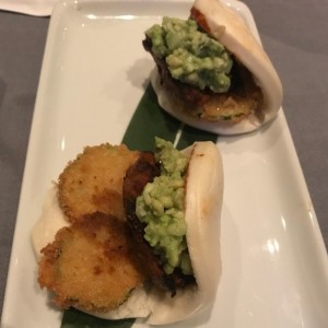 Bao buns de costilla (2 unidades)