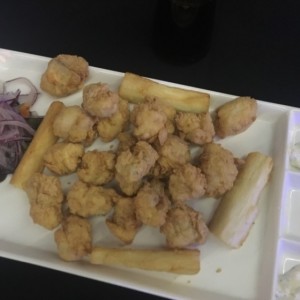 Chicharrones de Corvina