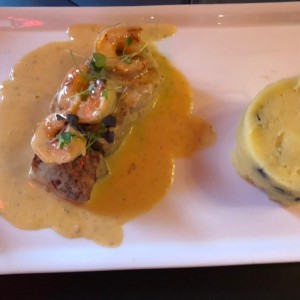 Filet de Corvina aux Crevettes