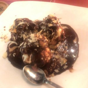 Desserts - Profiterolles