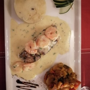 Filete de Corvina con camarones