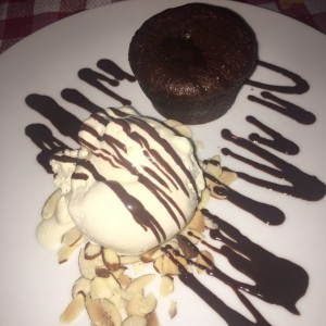 Fondant au Chocolat avec sa Glace Vanille