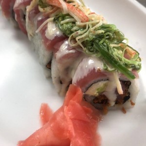 Sushi roll (exchange salmon x tuna) 