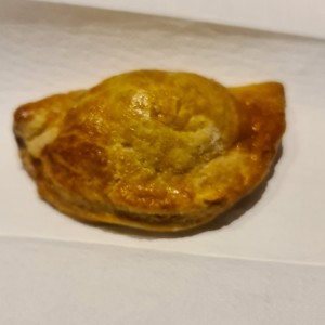 Empanada de Queso Ahumado